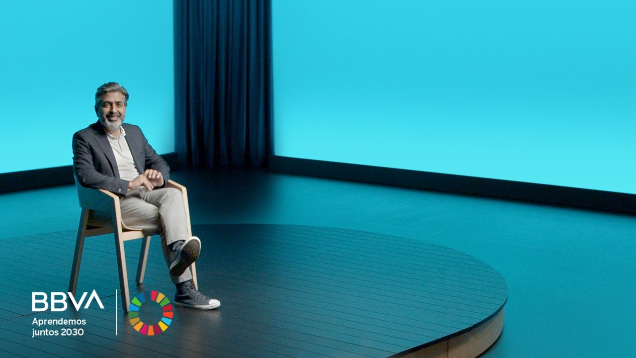 Construyendo-relaciones-romanticas-saludables-Comunicacion-y-conexion-emocional | Hablemos de Marketing Construyendo relaciones románticas saludables: Comunicación y conexión emocional